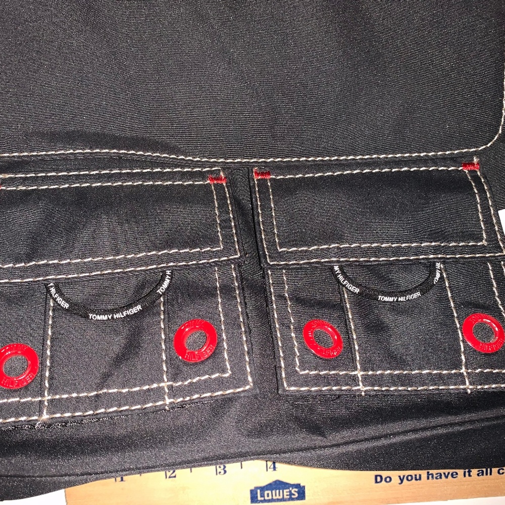 🎈Classic Tommy Hilfiger vinyl purse in Navy - Picture 3 of 5